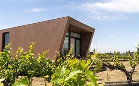 Andeluna Winery Lodge